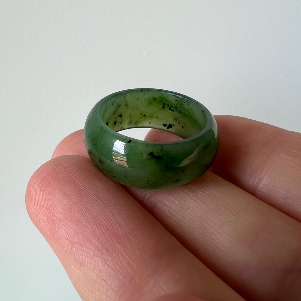 New Zealand green Jade ring genuine stone size - Picture 3 of 12